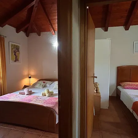 Olive Villa