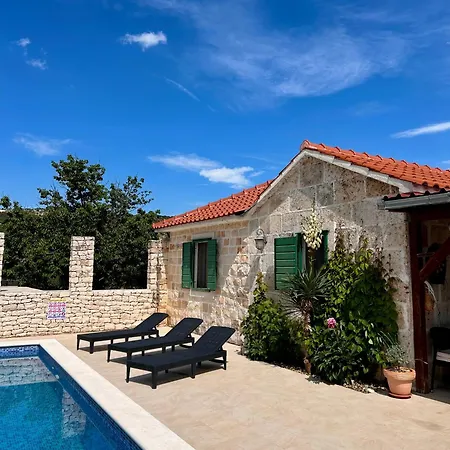 Villa Olive Dol (Brac)